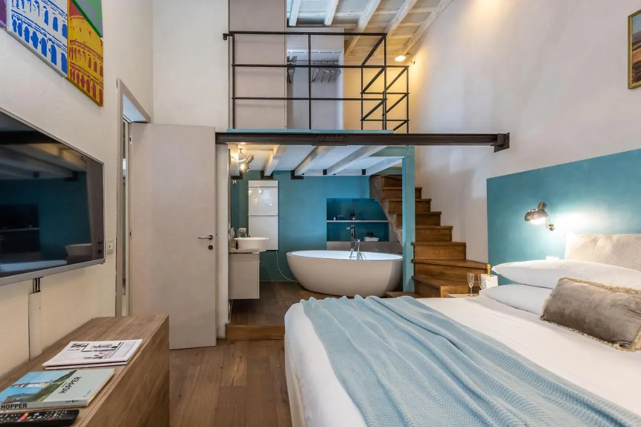 Design Apt Near Spanish Step Apartment Rome Italy