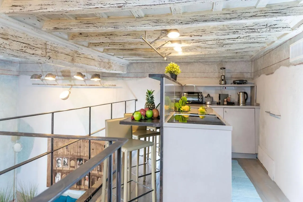 Design Apt Near Spanish Step Apartment Rome