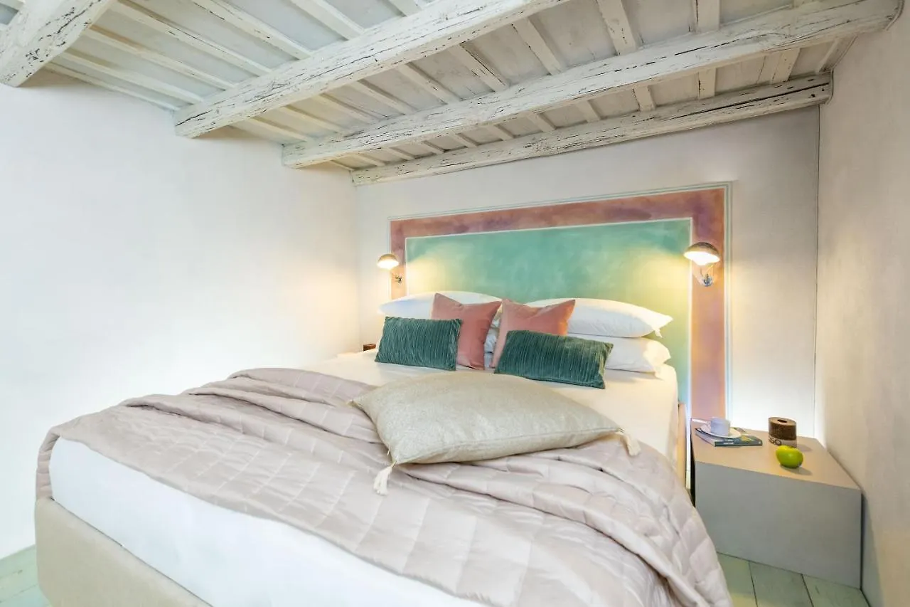 Design Apt Near Spanish Step Apartment Rome 0*,  Italy