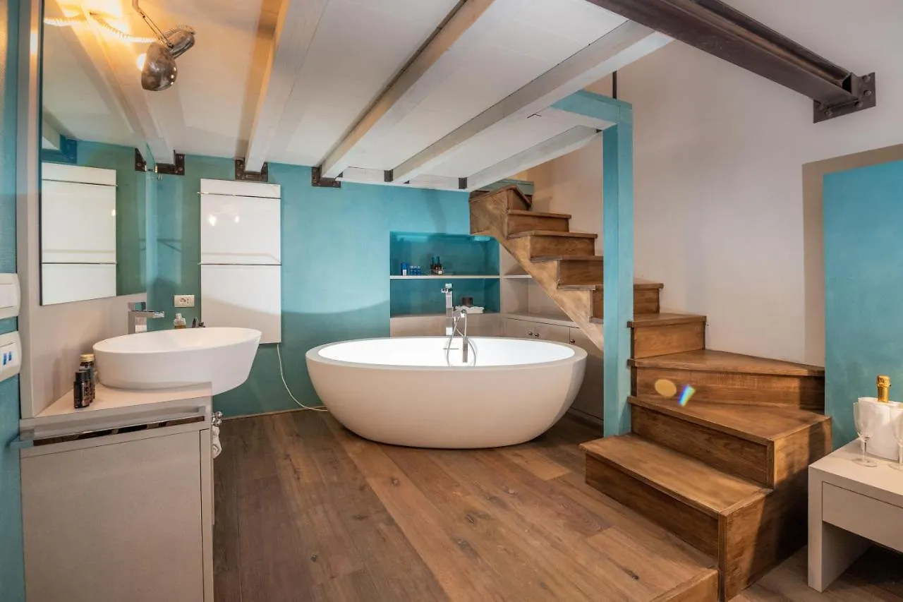 Design Apt Near Spanish Step Apartment Rome 0*,  Italy